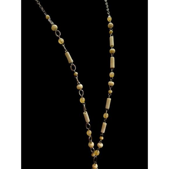 Silvertone Beaded Necklace 34 Inch 5 Inch Drop Cream Beads - Picture 3 of 9